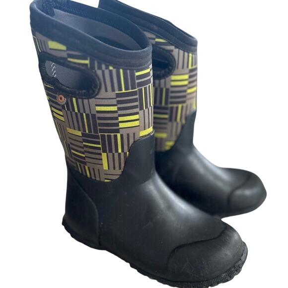 Bogs Kids Size 13 Black & Multi Color Green Printed Rain Boot - Picture 1 of 11